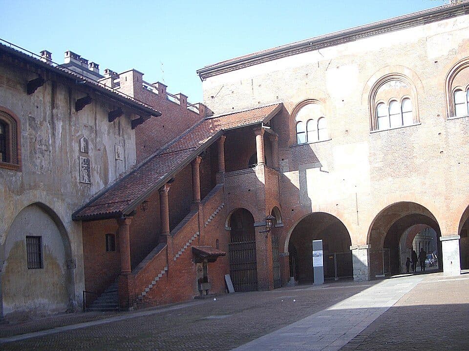 Broletto di Novara