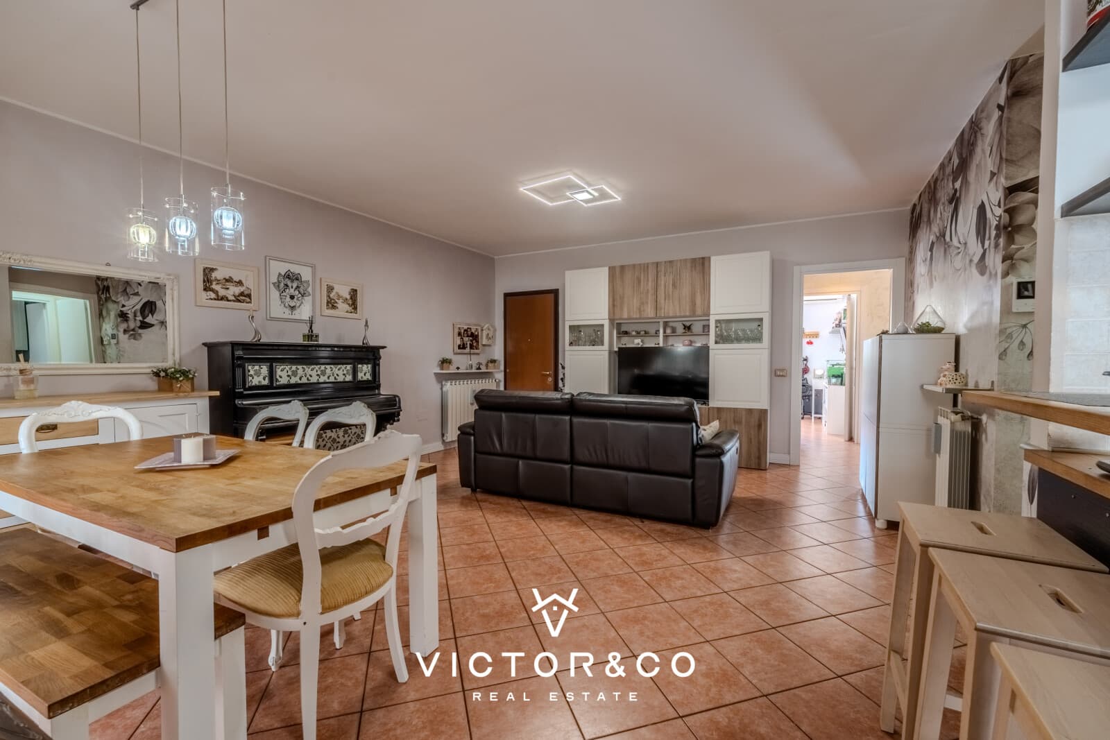 Cucina moderna, appartamento Novara
