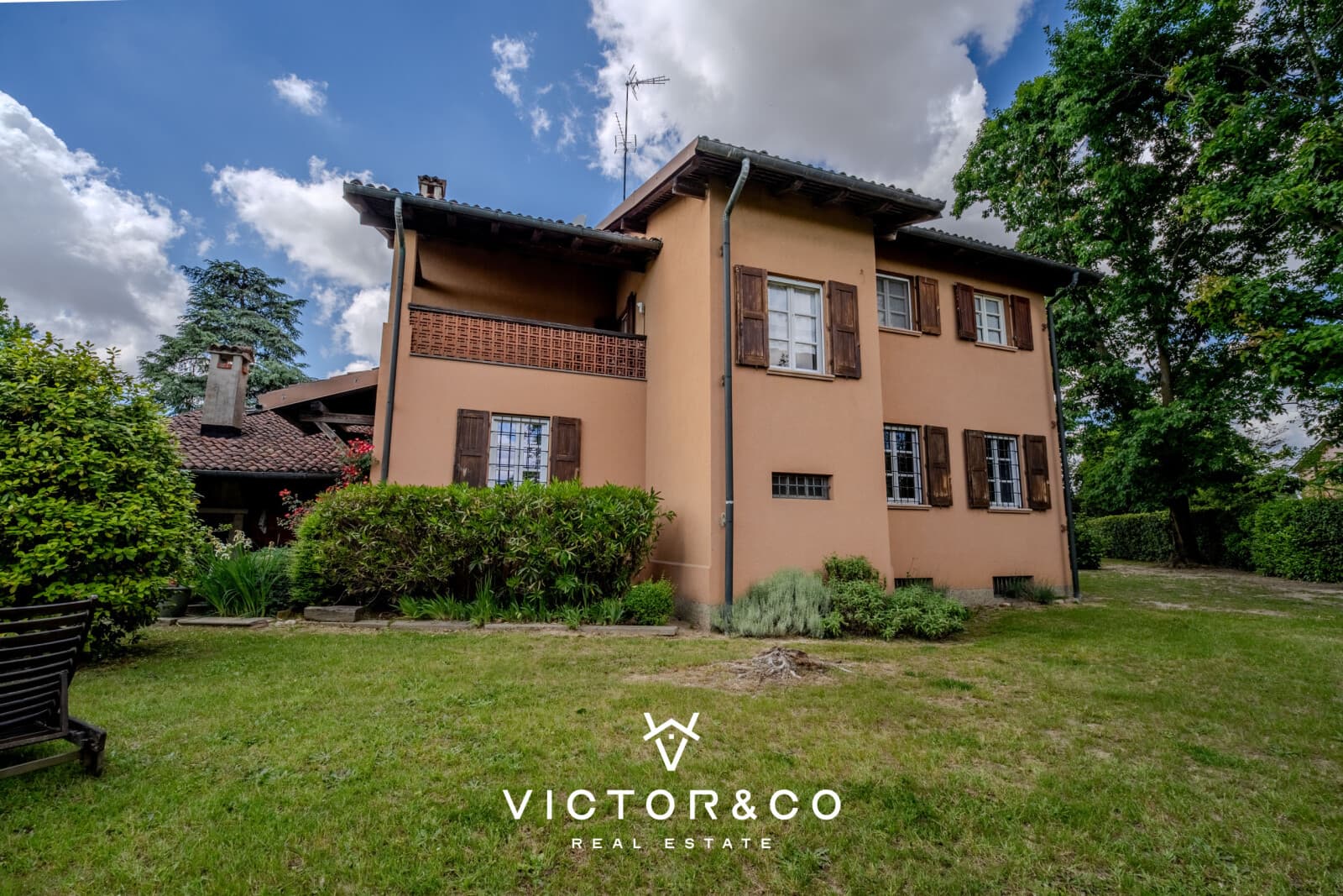 Facciata villa Novara Bicocca